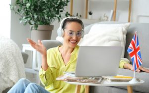 luyện giao tiếp tiếng anh qua website