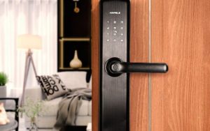 Khóa điện tử cho cửa gỗ